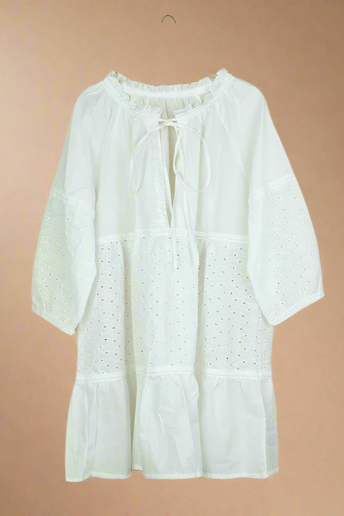 Liv | Embroidered Blouse Lightness + Elegance for the Beach