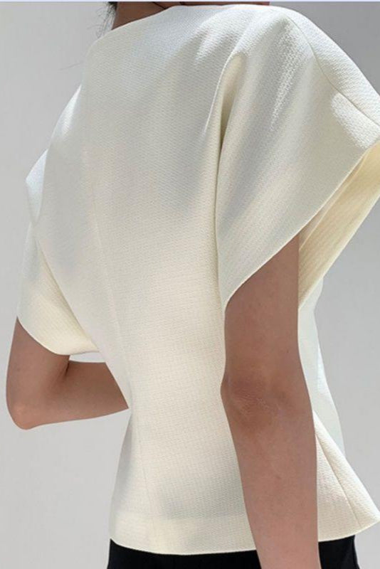 Cevalin | Top Scultoreo con Chiusura Dorata