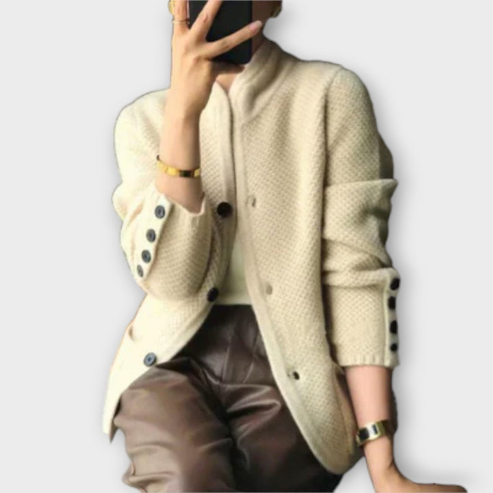 Alissa - Stylish and Comfortable Cardigan