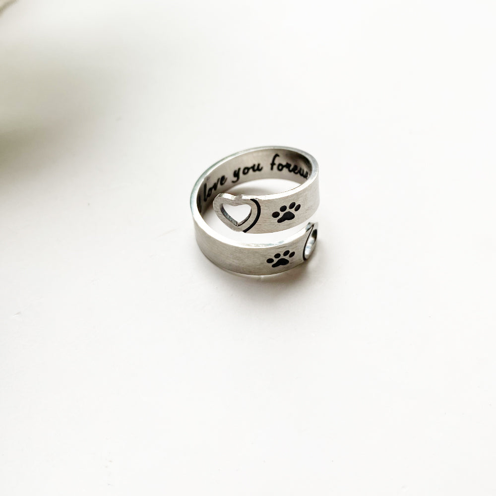 Anello regolabile con motivo a zampa e cuore intrecciati – Acciaio inossidabile