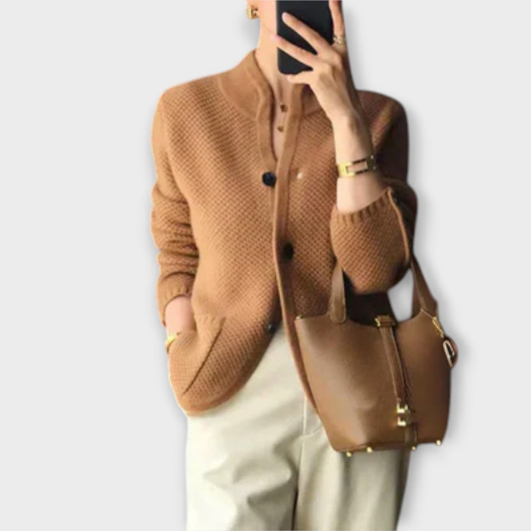 Alissa - Stylish and Comfortable Cardigan