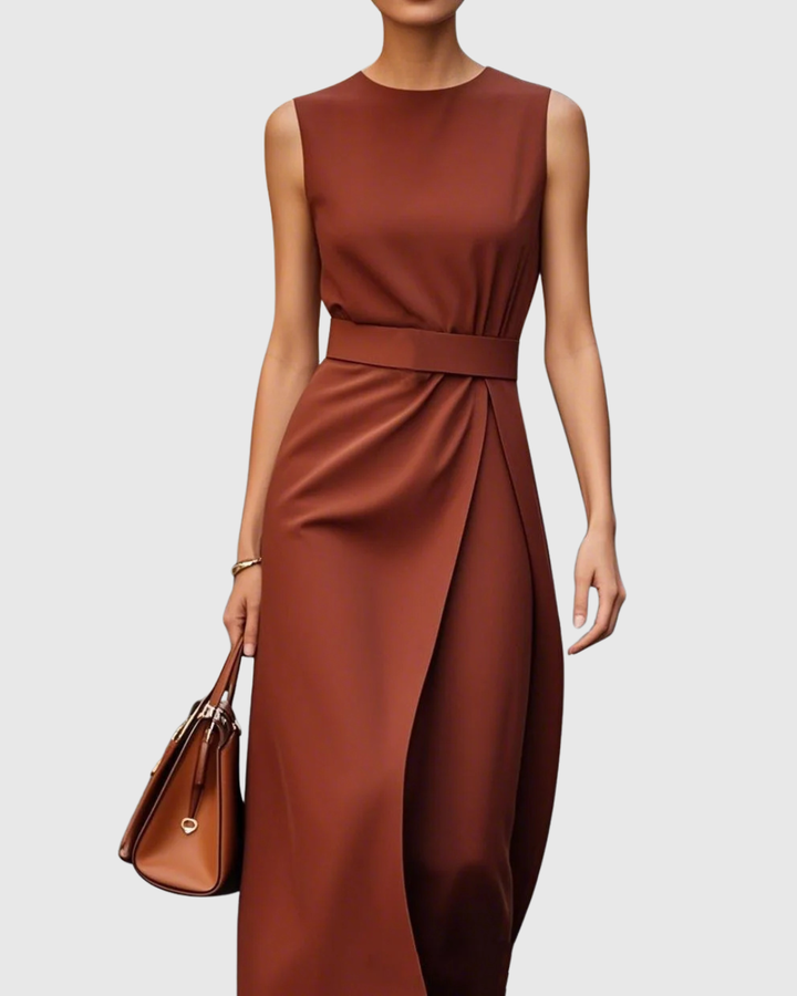 Clarimond | Elegant Dress with Round Neckline