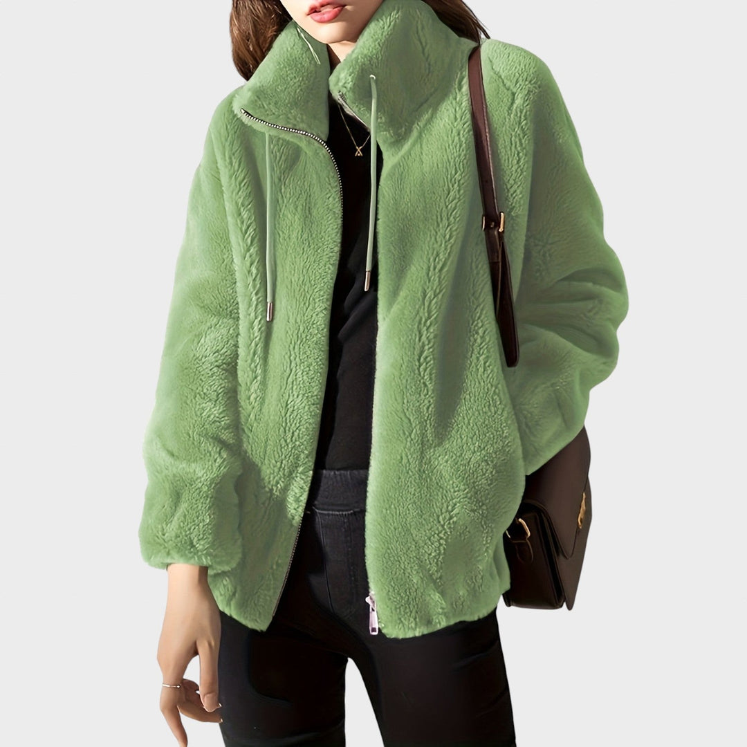Avelora - Comfortable Zip-Up Hoodie