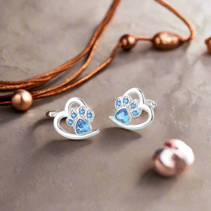 Earrings with paw and heart with zirconia