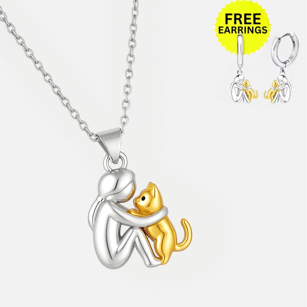 Naszyjnik z zawieszką Cat Hug i darmowe kolczyki – Oferta limitowana