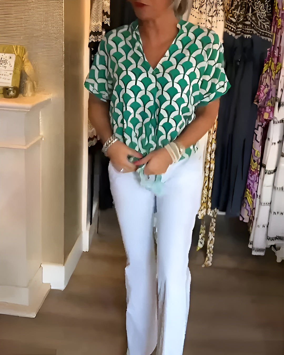 LEONTINE™ BLOUSE | Light and elegant – your new summer favorite