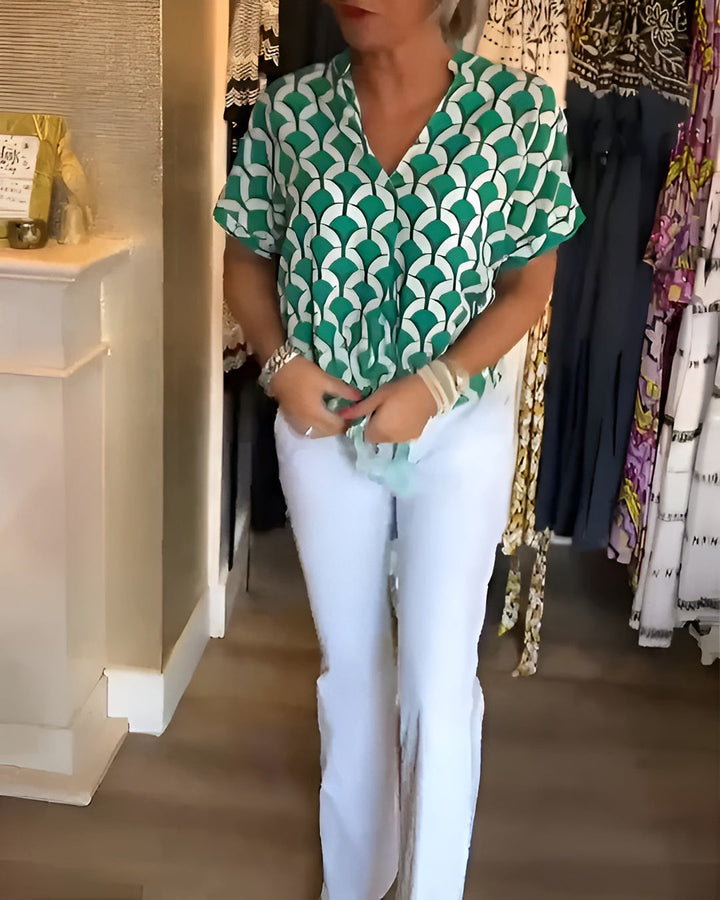 LEONTINE™ BLOUSE | Light and elegant – your new summer favorite