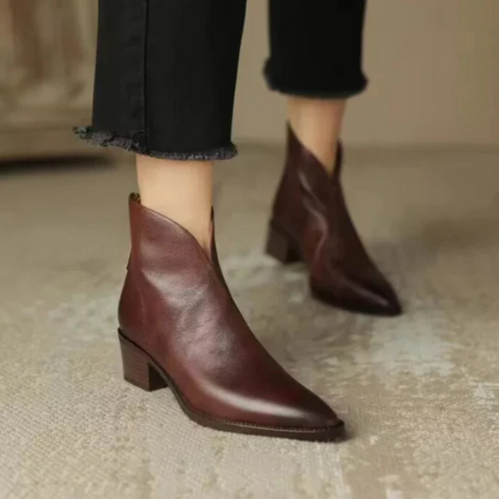Jitka™ | Elegant Leather Shoes with Low Heels