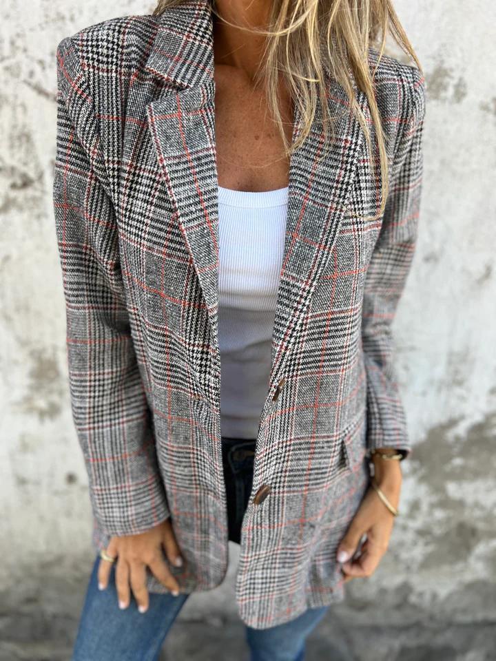 Carolina I Casual plaid blazer with lapels