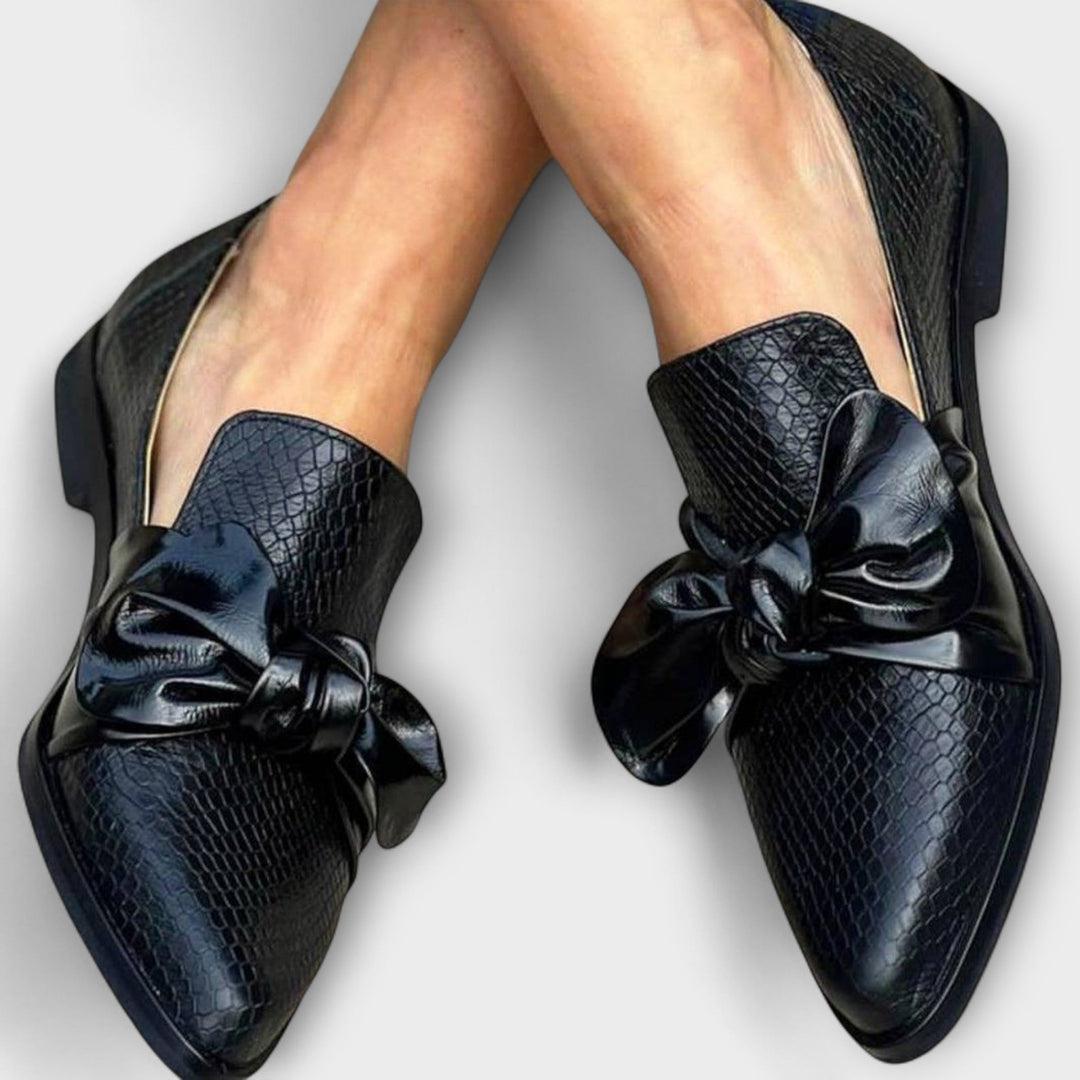 Oliana - Elegant Slipper