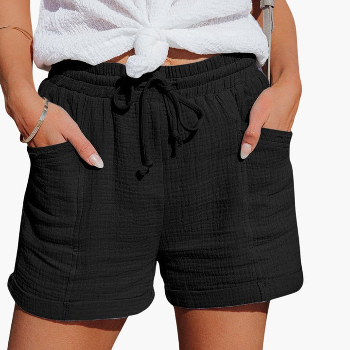 Aava Shorts
