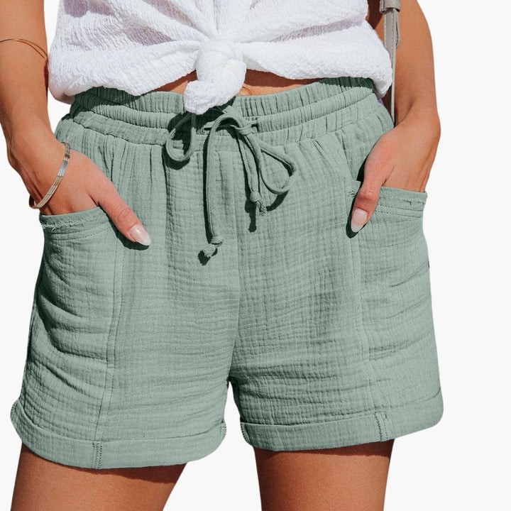 Aava Shorts