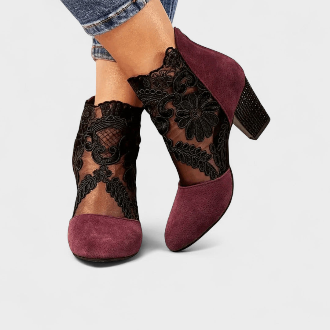 Charlotte™ | Elegant pumps with floral pattern