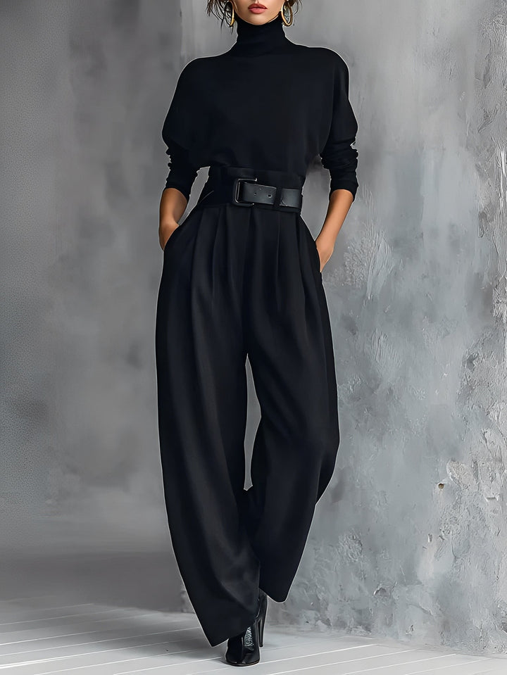 Maria – set with a turtleneck and straight pants