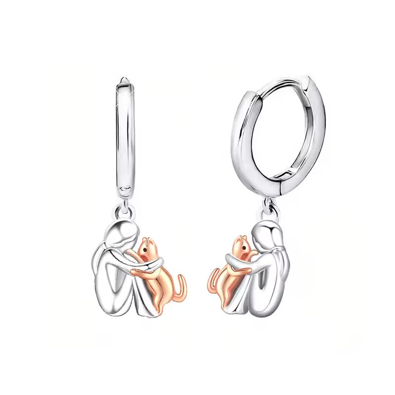 Naszyjnik z zawieszką Cat Hug i darmowe kolczyki – Oferta limitowana