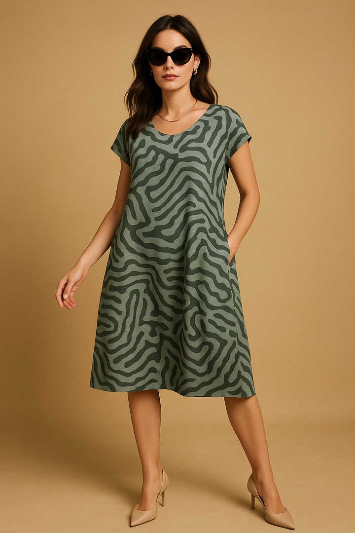 Nelia™ | Summer dress with round neckline and beautiful print