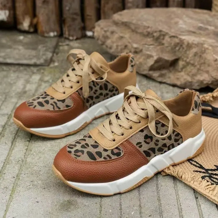 Crissa™ | Fashionable print with animal motif