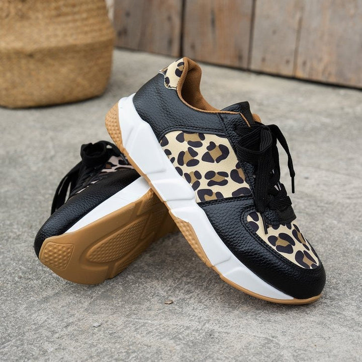 Crissa™ | Fashionable print with animal motif