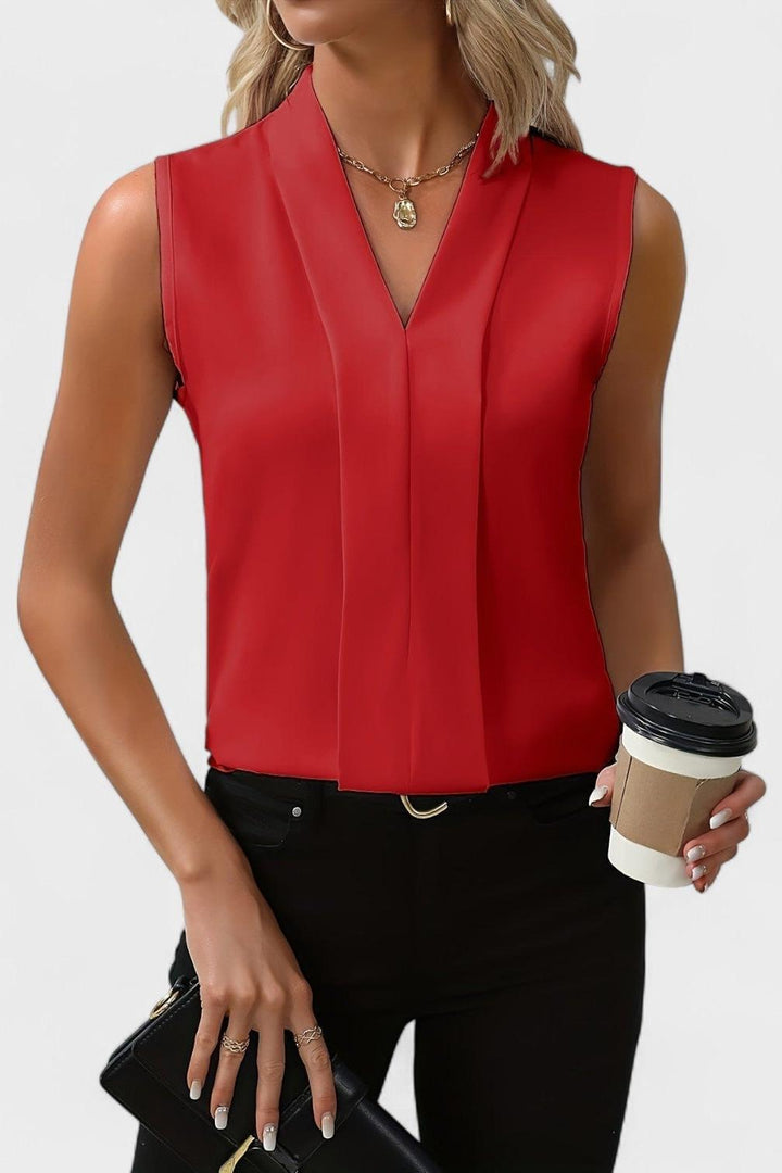 Julia - Sleeveless Top with V-Neck