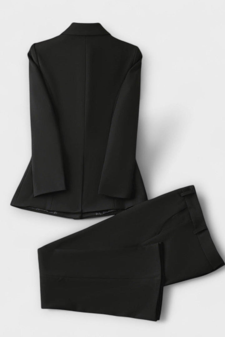 Julija Collection