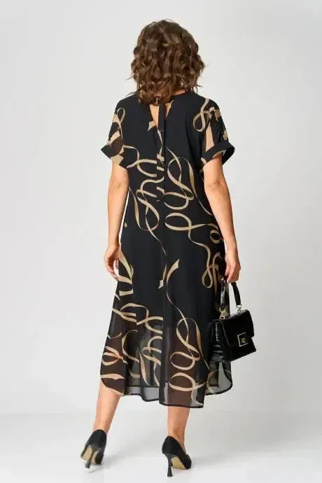 Light dress with V-neck