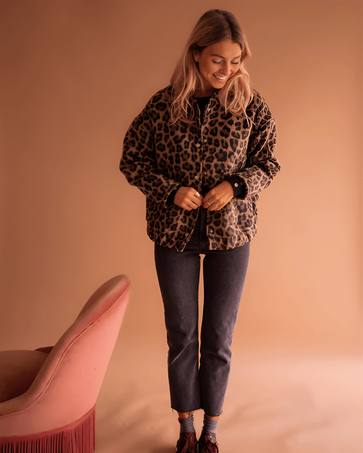 Leona – Leopard bomber