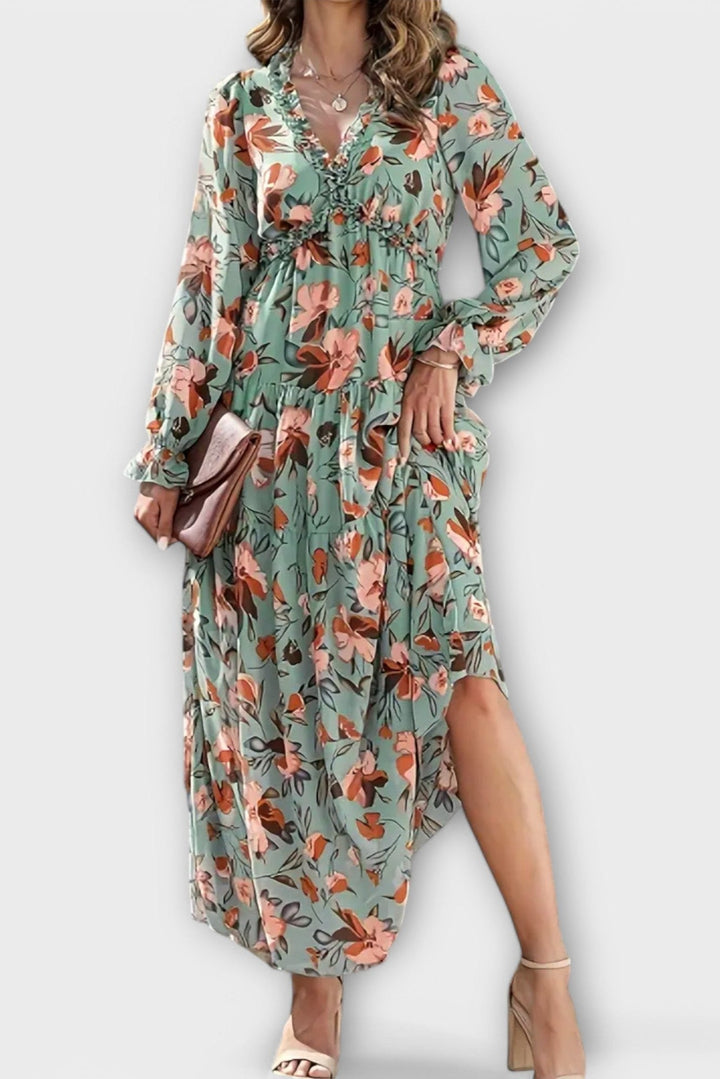 Maxi dress with floral pattern