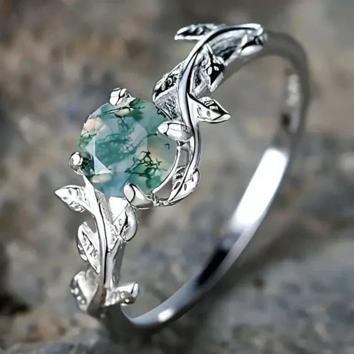 Vintage silver ring with green stones