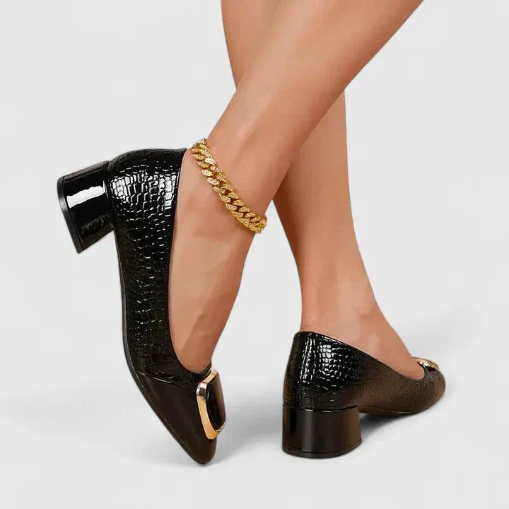 Olyzabeth | Comfortable Moccasins
