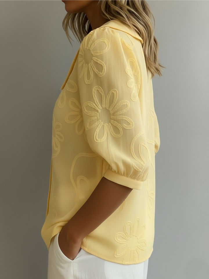 Sara I Blouse with Embroidered Flowers