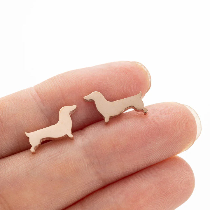 Button earrings with dachshund
