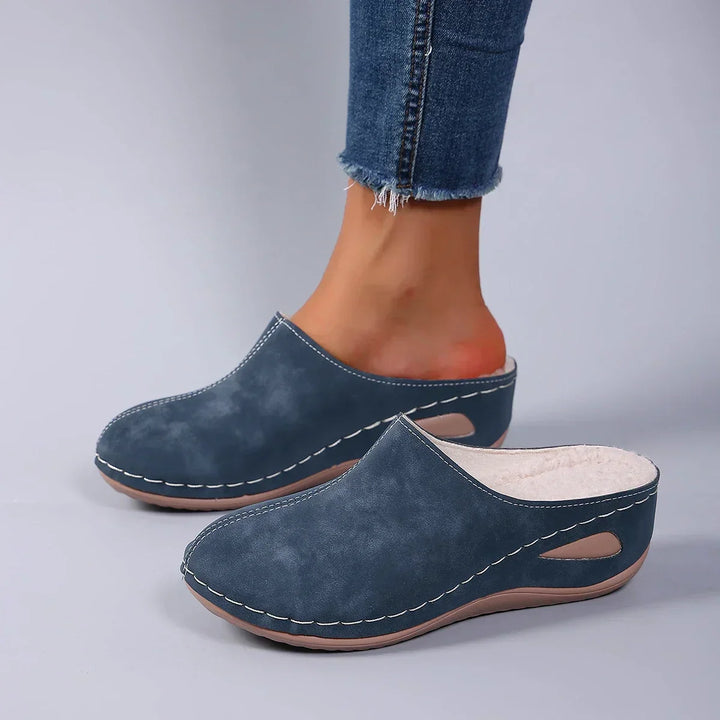 Orthopedic Slippers with Daily Comfort and Timeless Home Style
