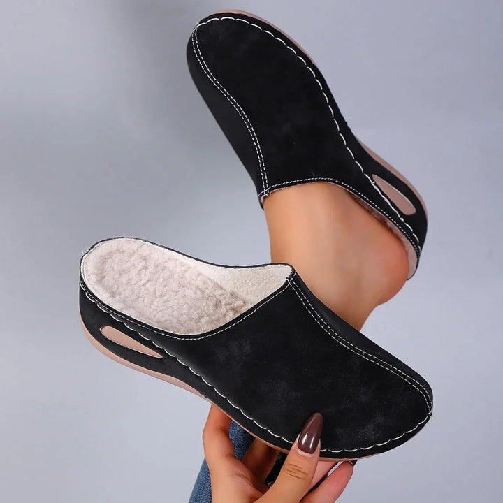 Orthopedic Slippers with Daily Comfort and Timeless Home Style