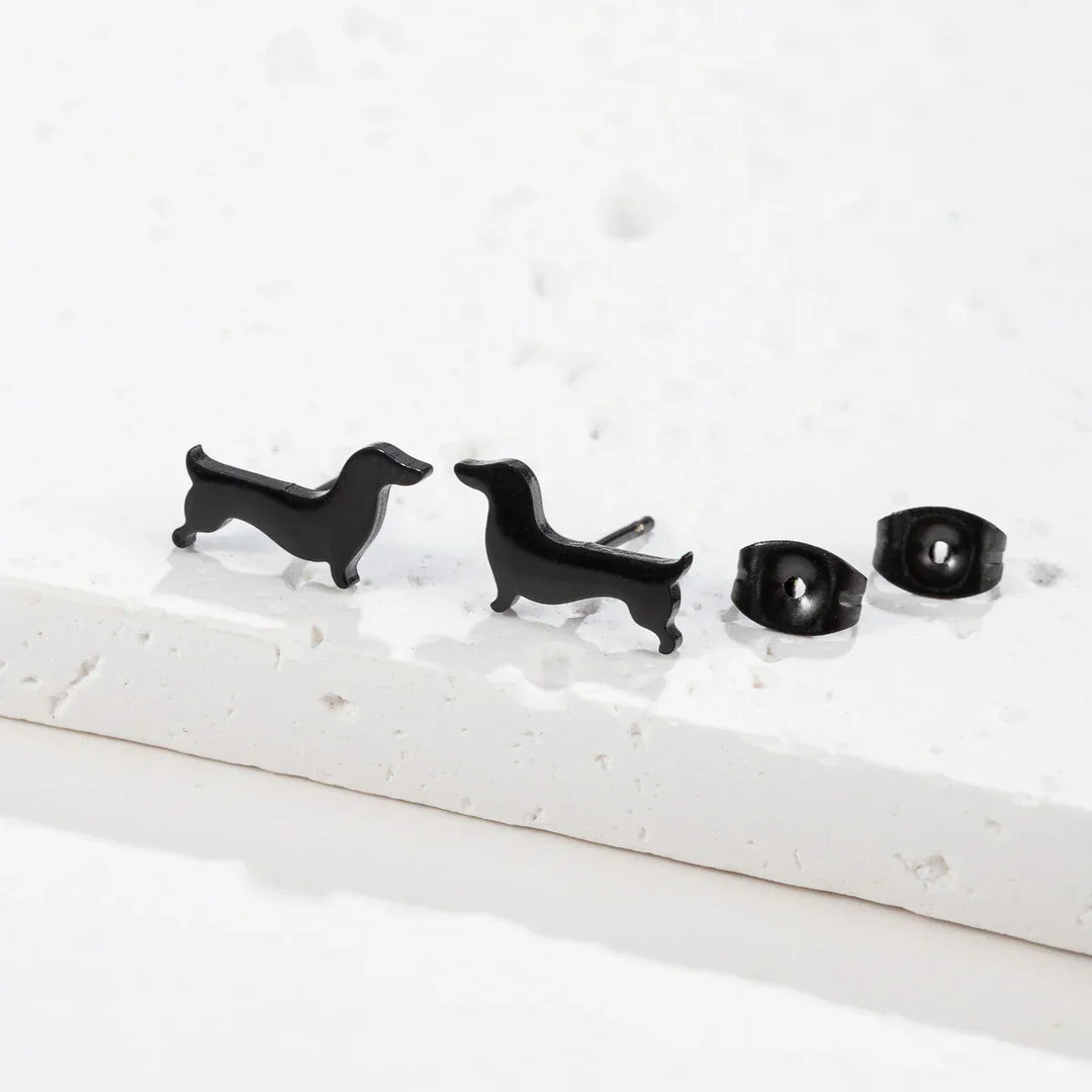 Button earrings with dachshund