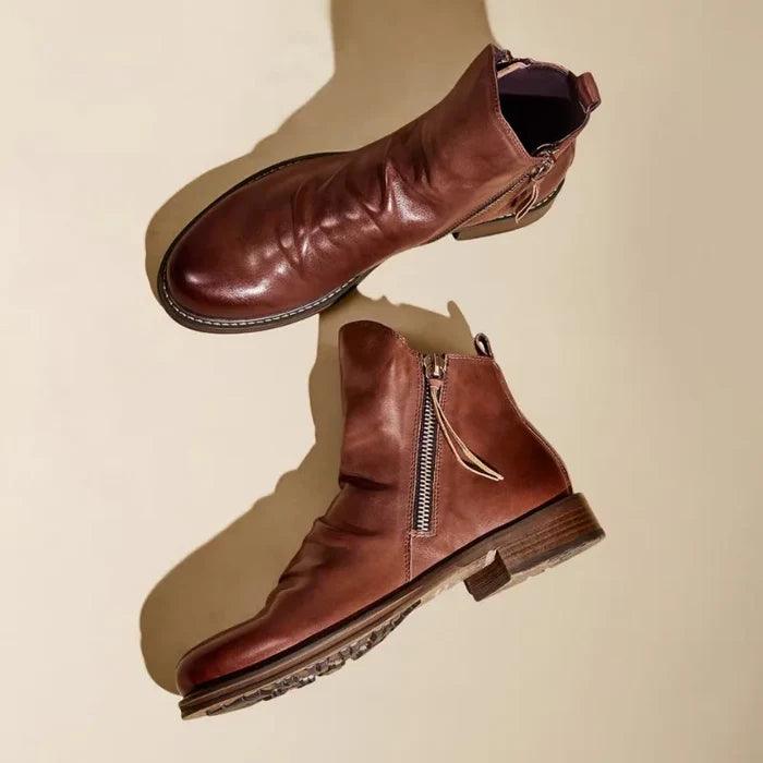 Bernardo | Durable Classic Boots