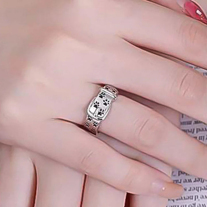 Anello con collare dolce ed elegante con motivo a forma di cane