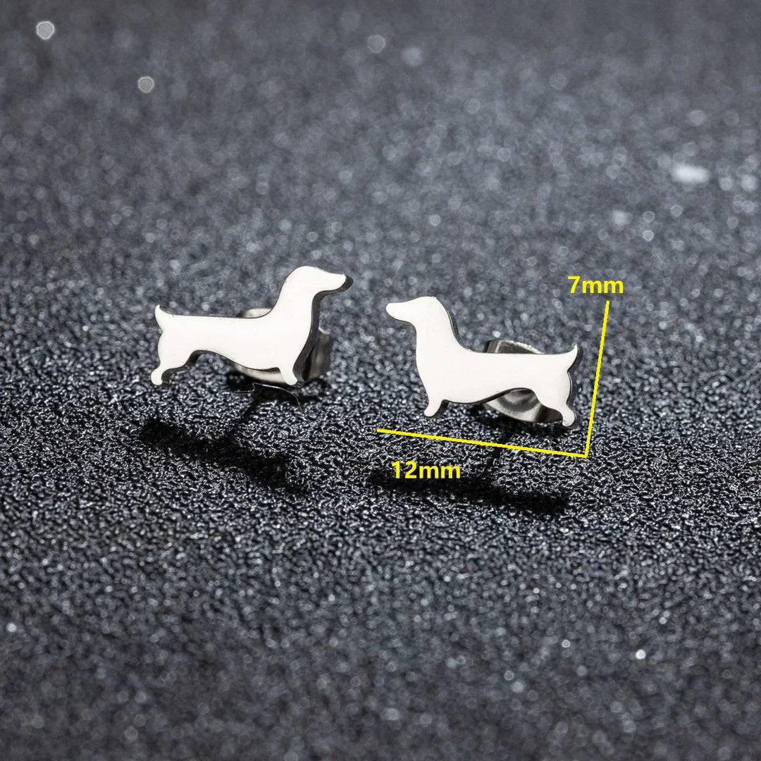 Button earrings with dachshund