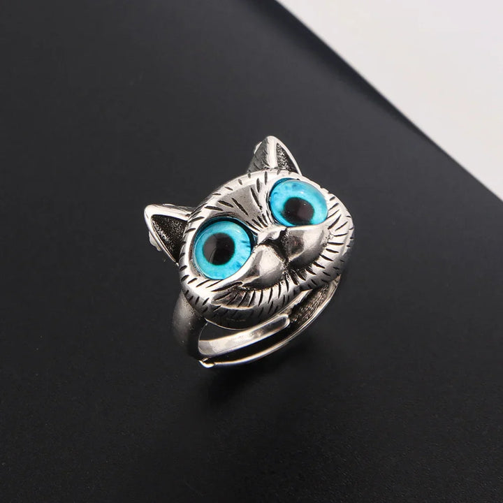 Cat Ring with Blue Eyes – Vintage Silver Ring for Cat Lovers