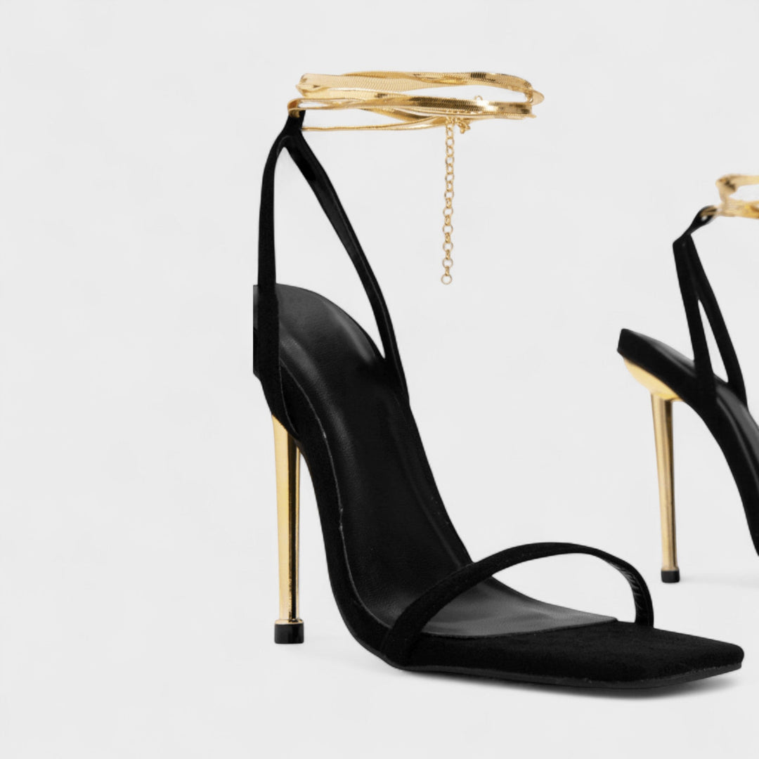 Veera | Pumps