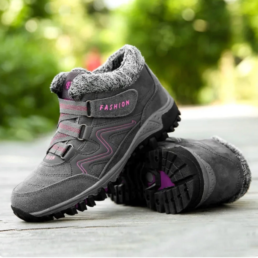 Stabilizing winter hiking shoes