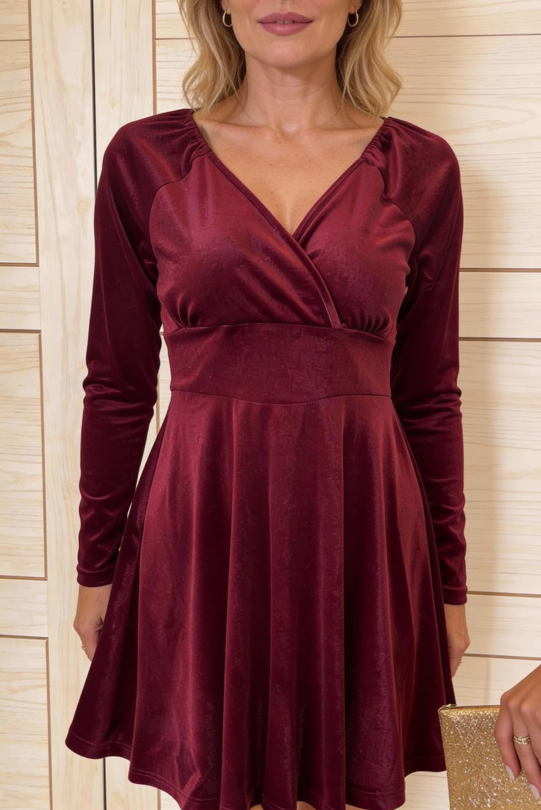 Lillia | Velvet Dress Northern Elegance