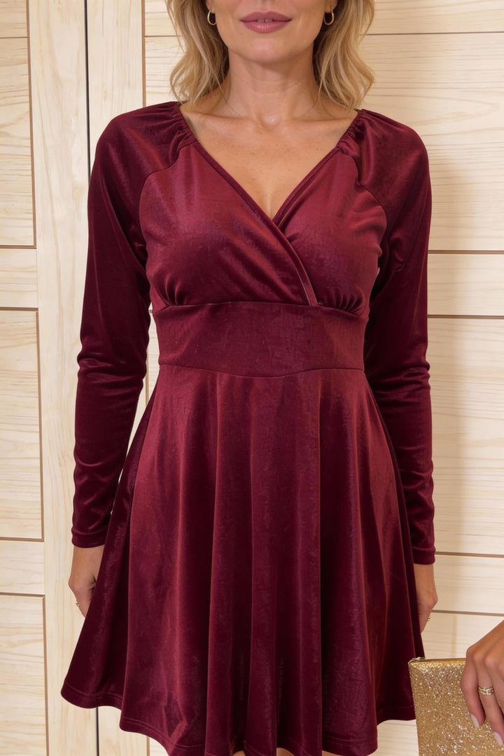 Lillia | Velvet Dress Northern Elegance