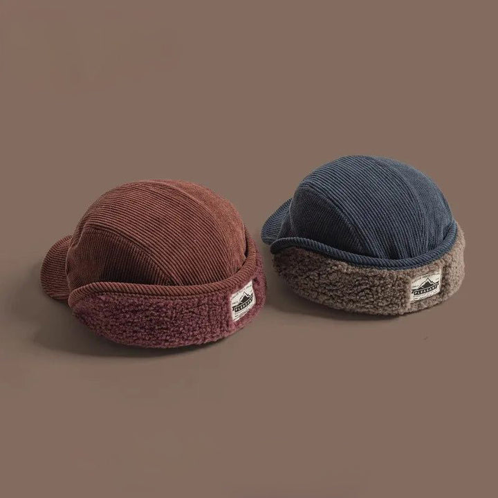 Hivéria – Ribbed Cap with Ear Flaps