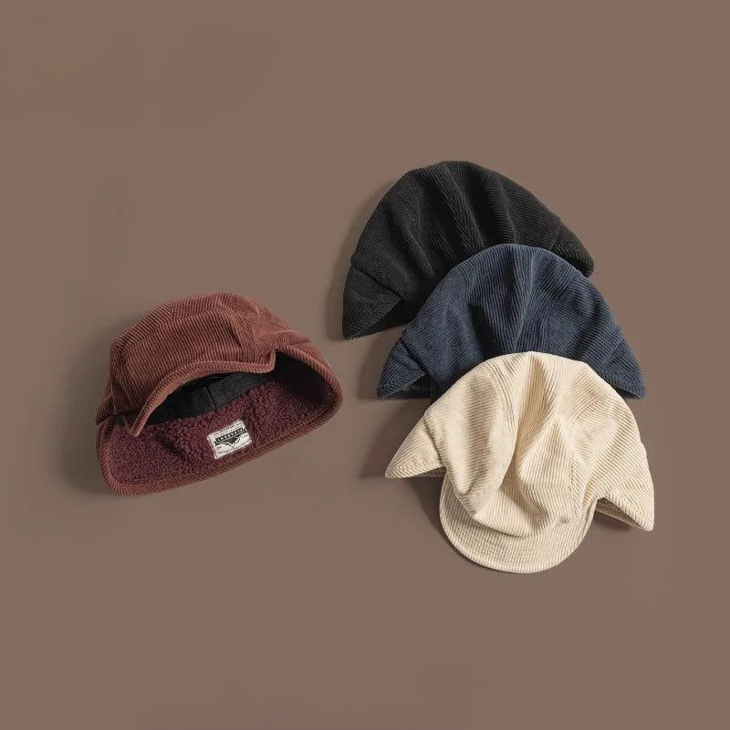 Hivéria – Ribbed Cap with Ear Flaps