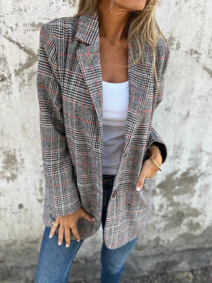 Carolina I Casual plaid blazer with lapels