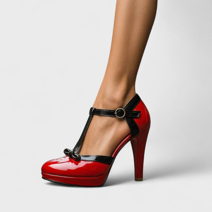 Bella | Elegant décolleté with superior comfort