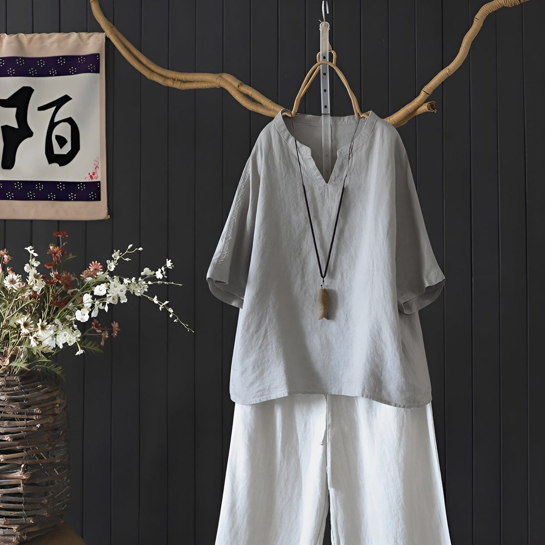 Signe | Lightweight linen top for absolute comfort