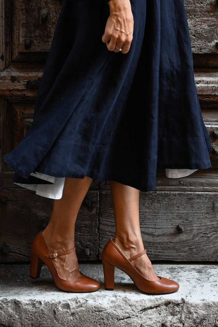 Bravina | Comfortable Sandals with Strap