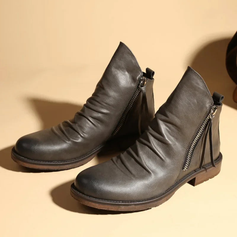 Bernardo | Durable Classic Boots