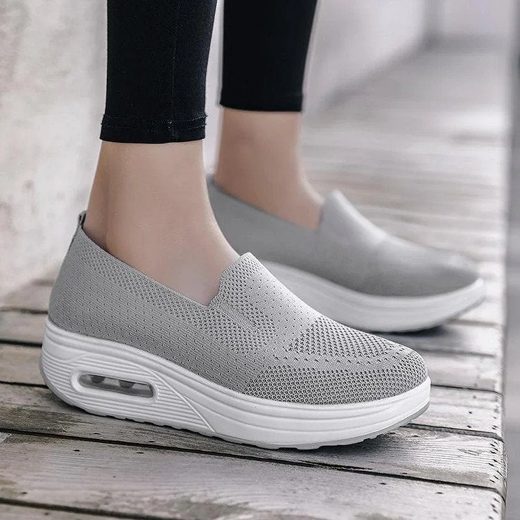 Clara | Orthopedic Slip-On Shoes with Comfort and Support